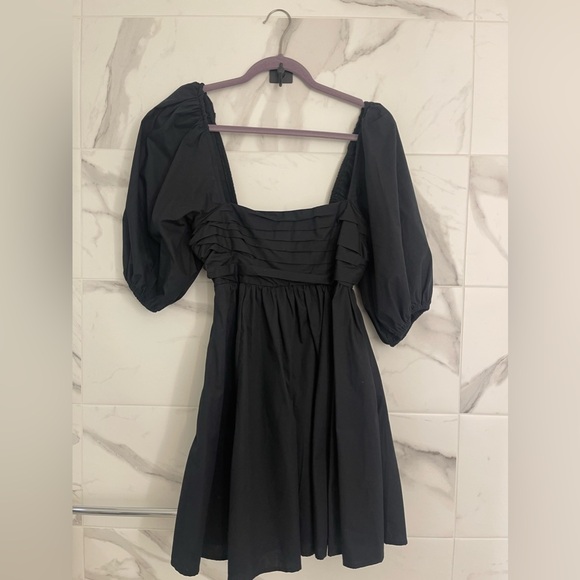 Abercrombie and Fitch black short dress - Picture 1 of 3